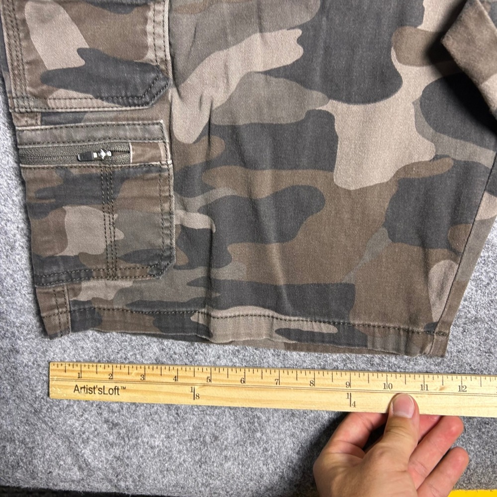 Iron Co Camo Cargo Shorts Mens Size 38 Skater Baggy Y2K 90s Vintage Style - Picture 4 of 8